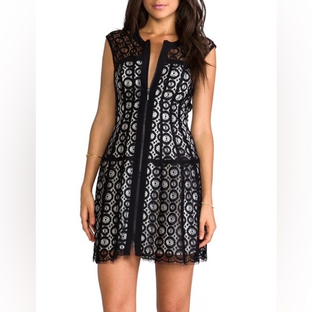 SOLD Nanette Lepore Drive me crazy dress sz.6 - Picture 1 of 5